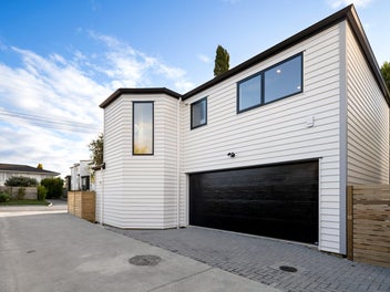 New Homes, Double Garage, Stunning Views