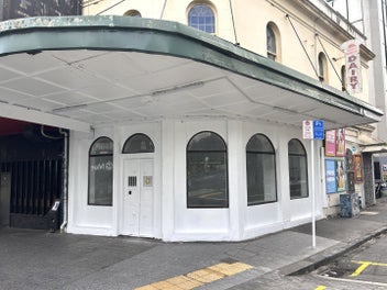 Image 1 of 8