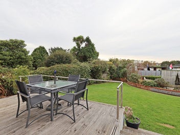 Double glazed, three bedrooms, double garage!