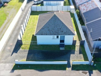 Solid investment opportunity on Bowmont!