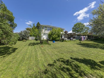 1,024sqm- THAB- Walk to Highbury Shopping Centre