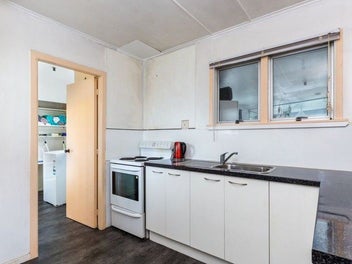 Investors, Holidaymakers or First Home Buyers!