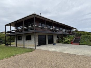 Ngunguru Hilltop Haven