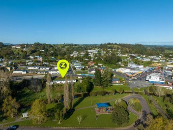 Prime Investment - 4 x 2 Beds Flats