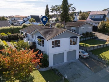 Family home with surprising extras