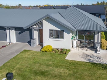 Barton Fields Lifestyle Spacious Over-55s Villa