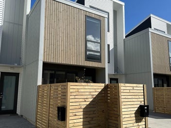 Image 1 of 14