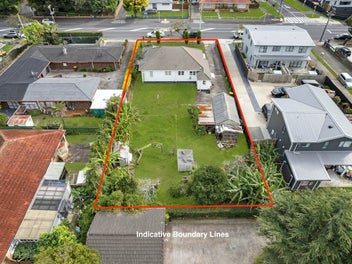 GOLDEN CIRCLE IN PAPATOETOE PRIME LOCATION 1012m2