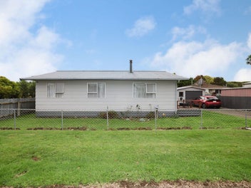 Image 1 of 18