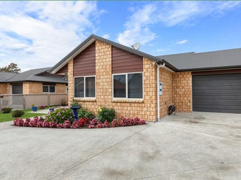 Lovingly Maintained & Move-In Ready