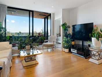 Urban Chic - Good as new