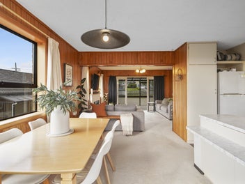 An Investor's Delight in Dinsdale
