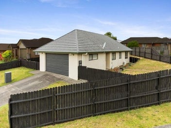 Immaculate Family Home - Ready to Move In!