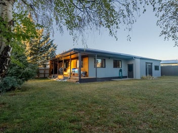 Twizel Relaxed Living & Ready to Enjoy.