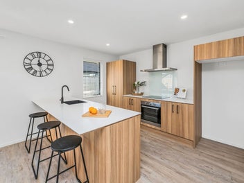 Four Bed Stunner on Sandhill