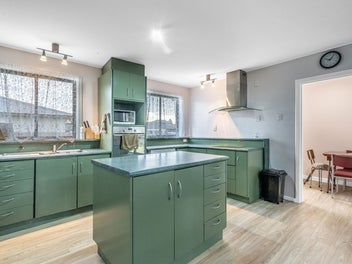 Head On Over To Holloway!