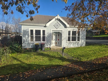 Image 1 of 10