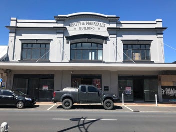Image 1 of 5