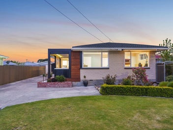 Overseas Move Confirmed - Must Be Sold!