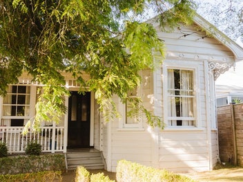 Image 1 of 14