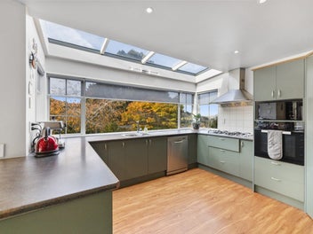 2ha Lifestyle Property in Sawyers Bay