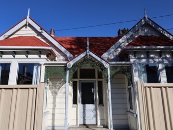 Image 1 of 10
