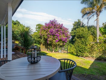 Peaceful Paradise Close to the City