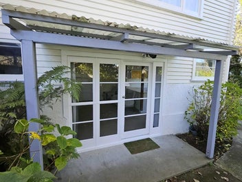 Image 1 of 8