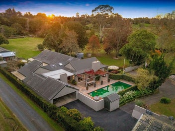 Sophisticated Lifestyle Estate with Dual Dwellings