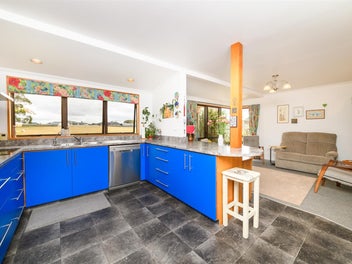 TEAM LEWIS - SHOWCASING SPACIOUSNESS