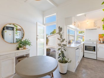 Pitch Perfect Grounds with a Great Home