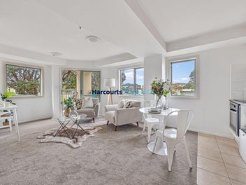 Resort-Style Living in the Heart of Mt Wellington