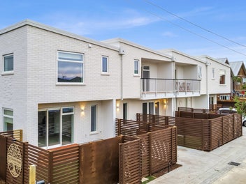 Only 2 Left- 3-Bed Townhouses –Ready to move in!