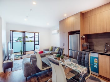 Could You, Would You, in New Lynn?