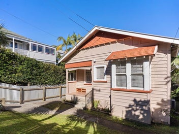EDEN TERRACE “RENOVATION SPECIAL”
