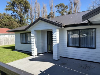 Image 1 of 8