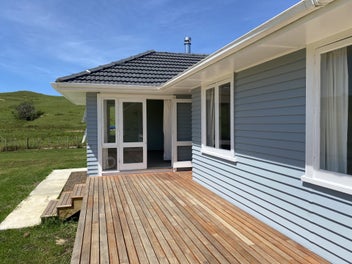 Image 1 of 16