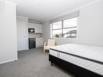 Image 1 of 10