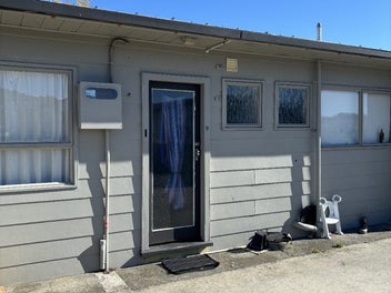 Image 1 of 14