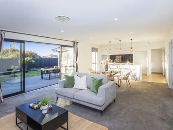 Love the Location, Love the Lifestyle!