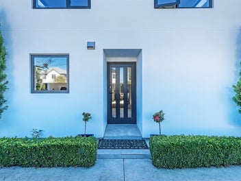 Sun-Soaked, Renovated & Ready to Go!
