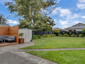 Must Sell - Owners Building Their Next Home!