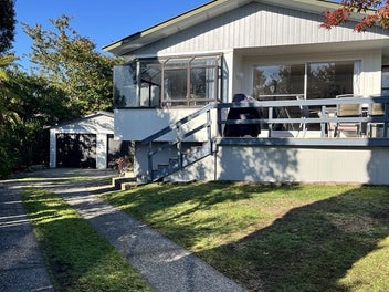 Image 1 of 10