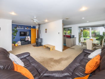 Family Living with Stunning Rural Views