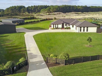 Coastal Grandeur – A Lifestyle Estate at...