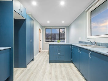 A Classic Family Home - Tender
