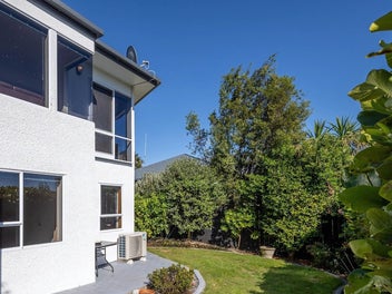 Tranquil, Private, Easy-care Living
