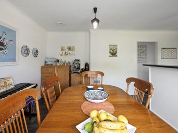 Space for the Kids, Pets & Gardeners!