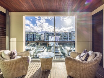 This is why they call it "Auckland, City of Sails"