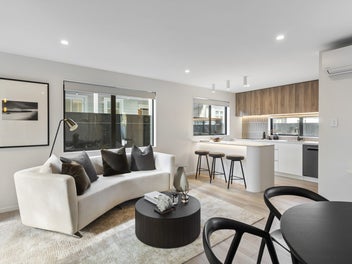 Effortless Living - Make your move
